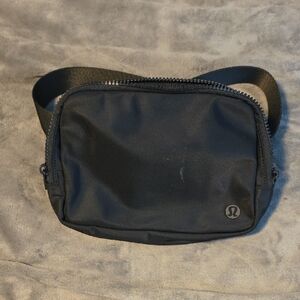 lululemon athletica Black Men's Compact Belt Bag